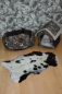 Preview: Öko Lammfell Tierbett & Hundebett „Pandabär“ Kurzhaar