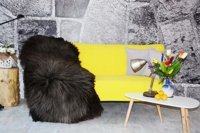 Öko Islandfell Silber Black XXXL – Echtes Langhaarfell 140cm