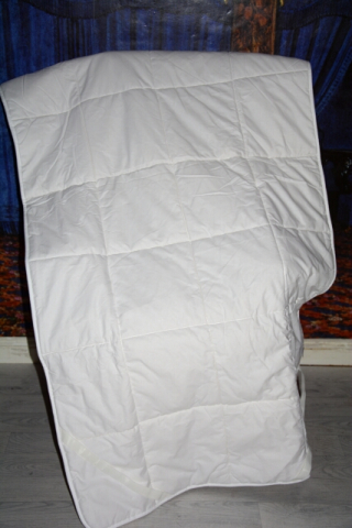Premium Schurwolle Unterbett (200x90cm) – Gesteppte Matratzenauflage für erholsamen Schlaf