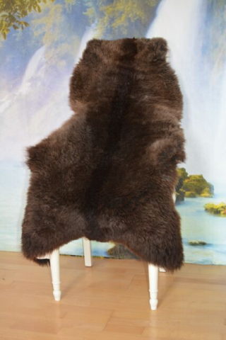 Öko Lammfell Modell Grizzly XXL – Dunkelbraunes Kurzhaar Naturfell Unikat