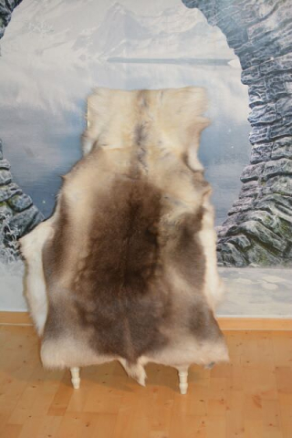 Öko Rentierfell Number Three XXXL – Imposantes Luxus Naturfell schick & edel