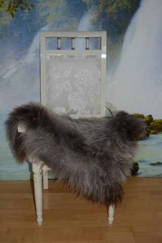 B-Ware Öko Islandfell Silber Grau – Echtes Langhaarfell 100cm