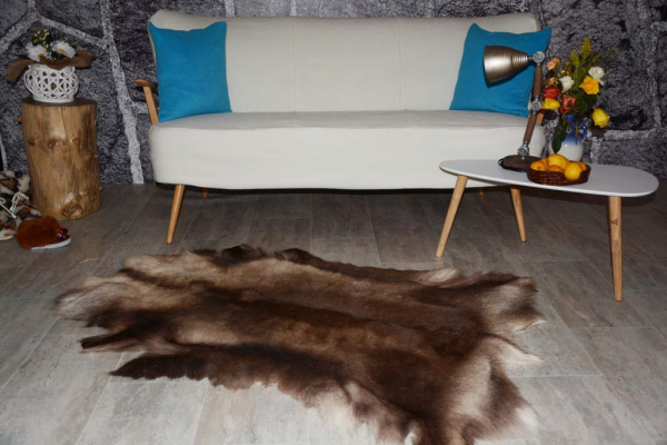 Öko Rentierfell Creeping Wolf – Echtes skandinavisches Naturfell