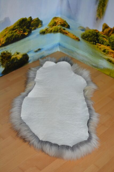 B-Ware Islandfell Triecoloure Dreifarbig Rundschnitt