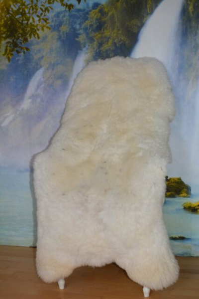 B-Ware Öko Lammfell Gigant Wollweiß – XXL Naturfell 140-145cm
