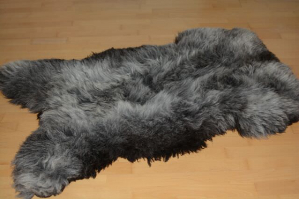 B-Ware Lammfell Silber-Multicolor – Wärmetherapie & Physiotherapie