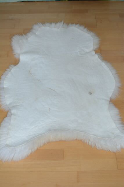 B-Ware Öko Lammfell Wollweiß kaufen | 95cm Schnäppchen